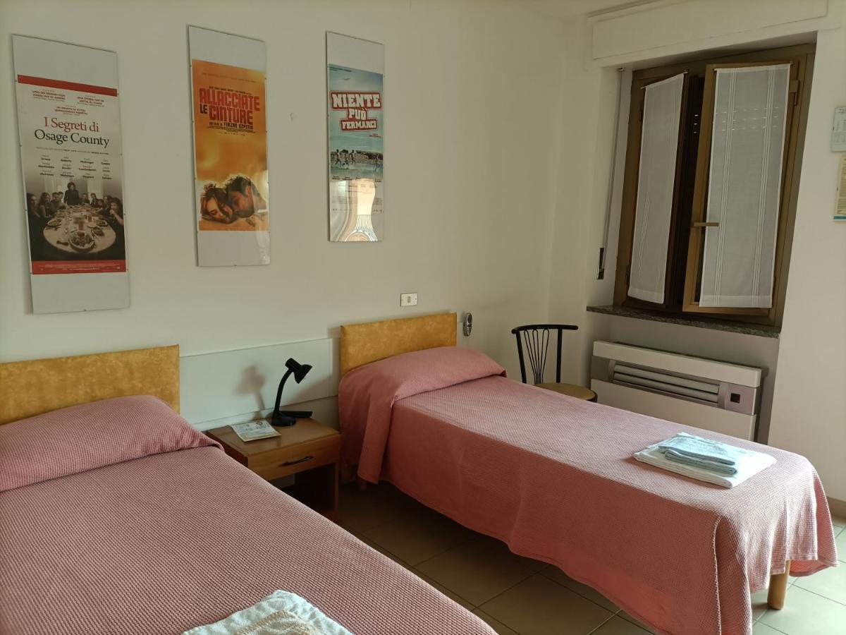 Albergo Roma Gattico Eksteriør bilde