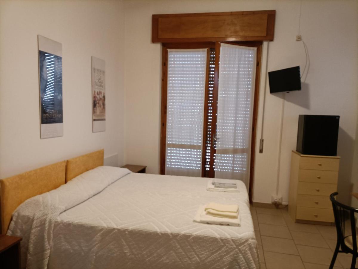Albergo Roma Gattico Eksteriør bilde