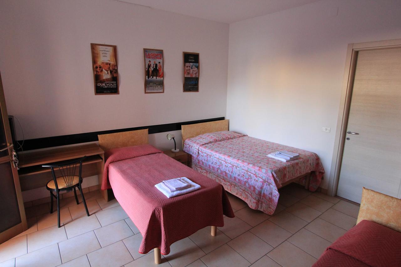 Albergo Roma Gattico Eksteriør bilde