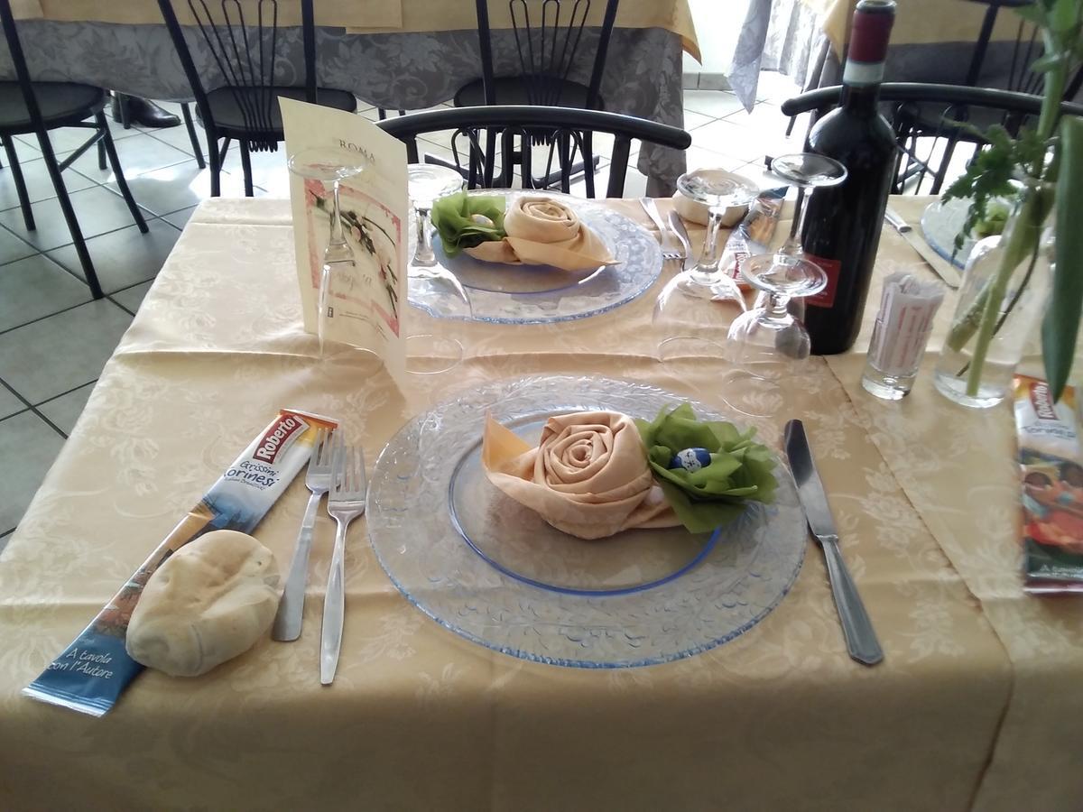 Albergo Roma Gattico Eksteriør bilde